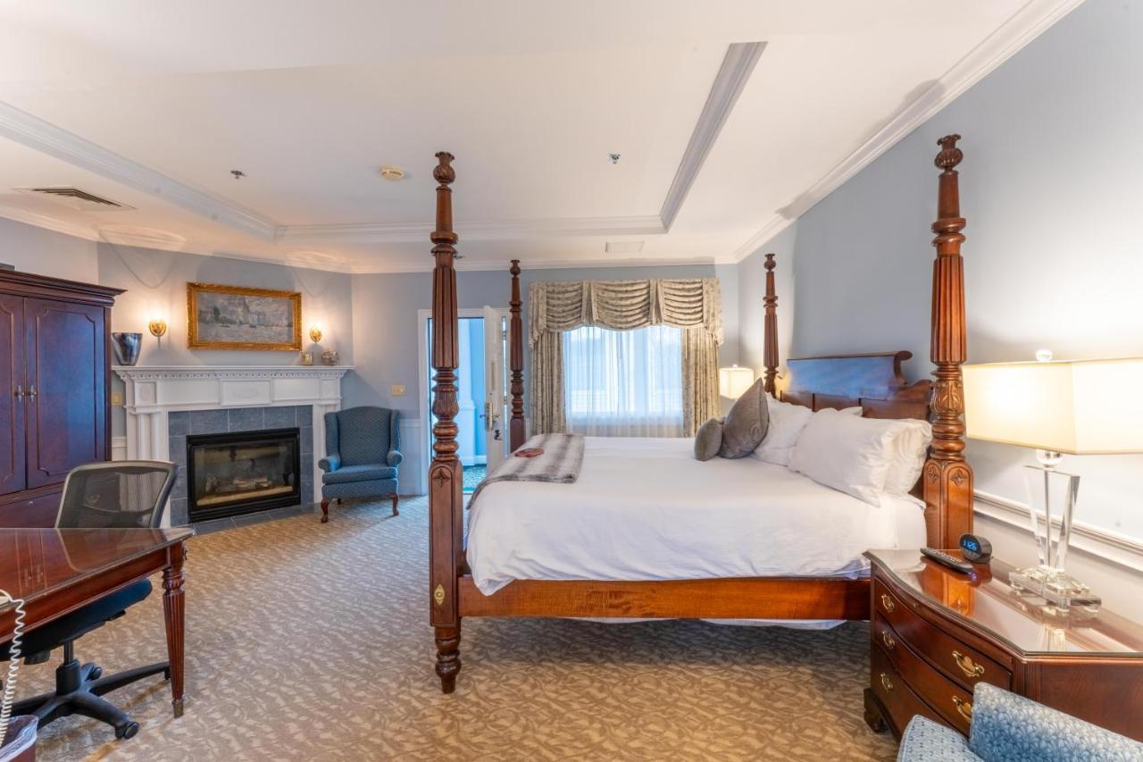 Dan'L Webster Inn And Spa Сандвич Екстериор снимка