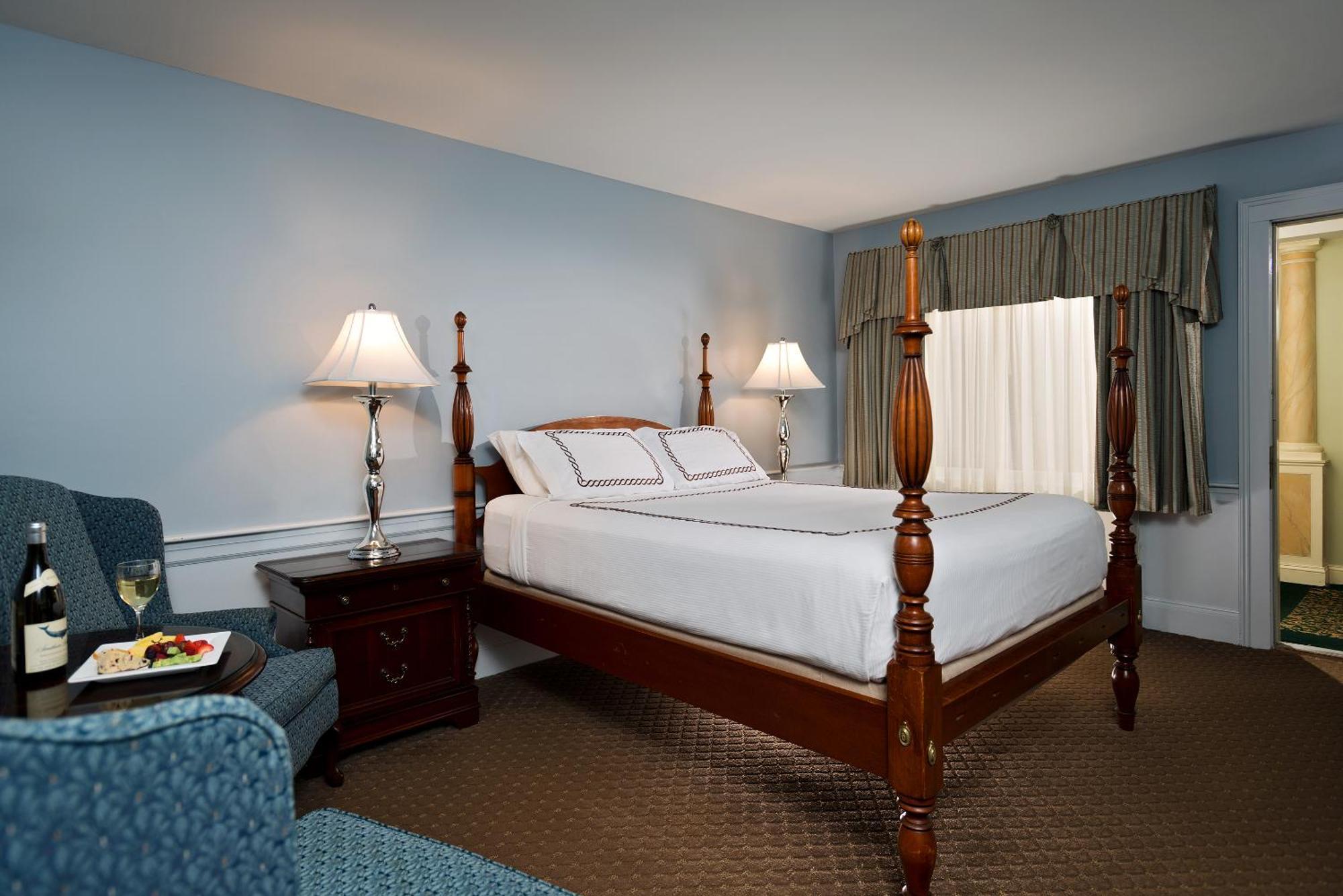 Dan'L Webster Inn And Spa Сандвич Екстериор снимка